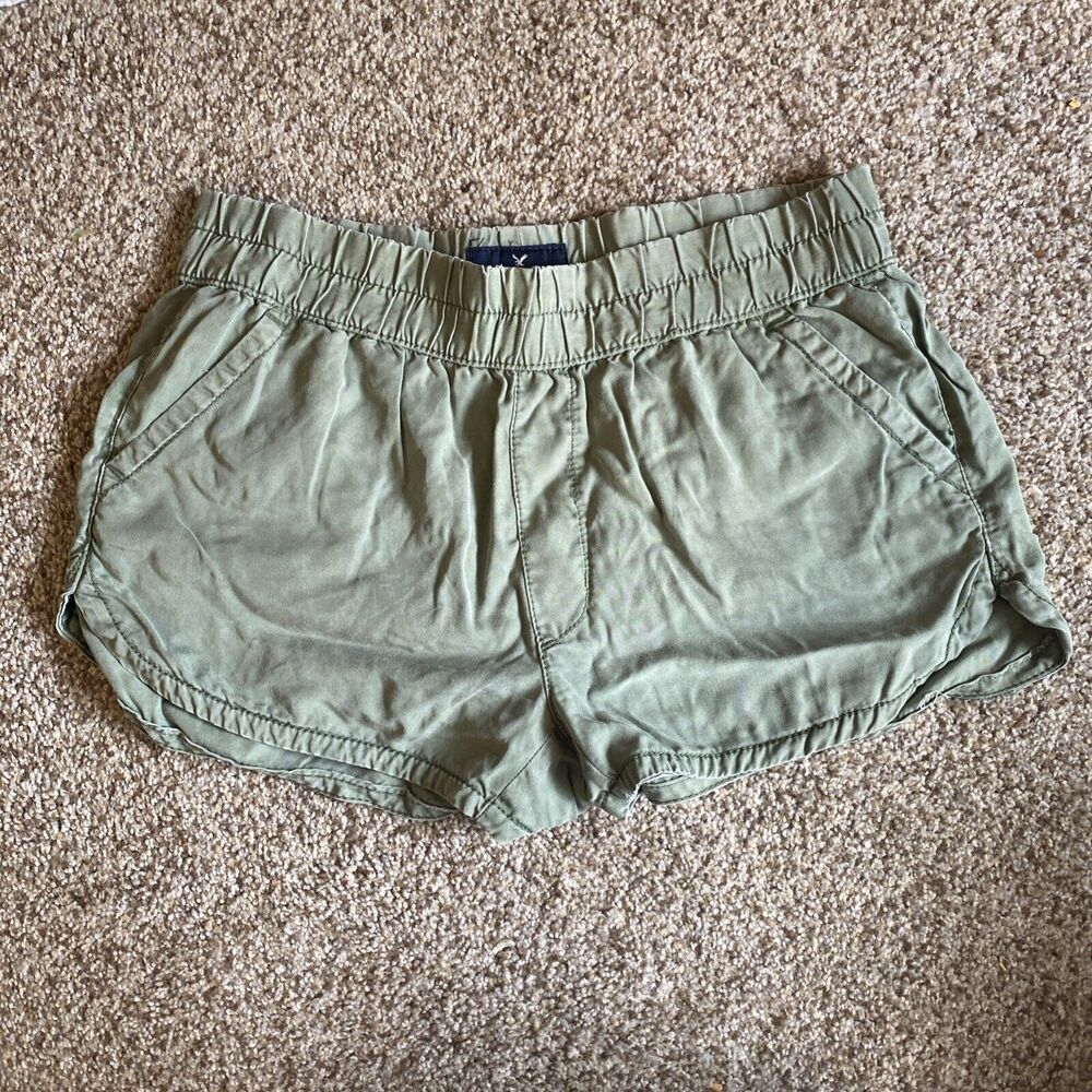 American Eagle Women Elastic Pull on Green Shorts size Small